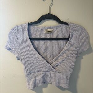 urban outfitters blue crop top